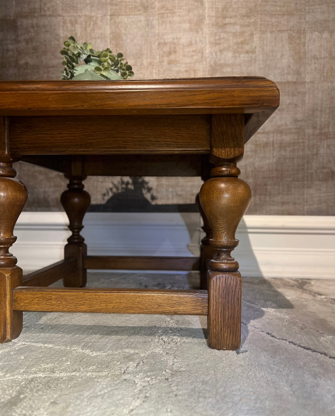 Sidebord Country French eik - Kvalitetsbrukt Møbel fra Hjembruket AS på Hjembruket