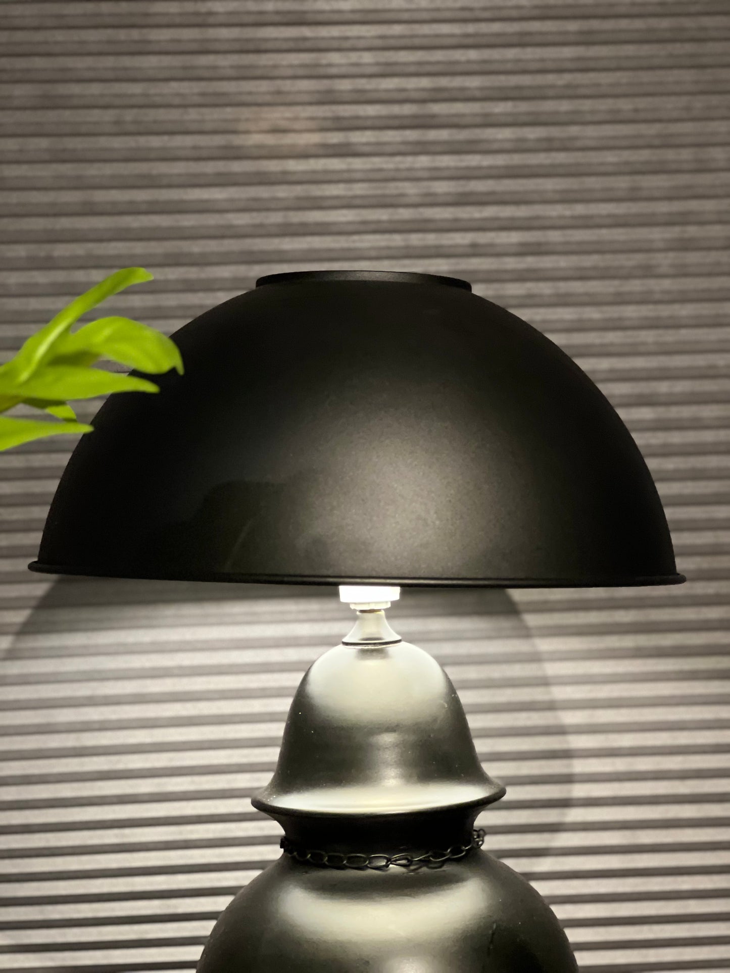 Bordlampe - Design Mystie - Kvalitetsbrukt Møbel fra Hjembruket AS på Hjembruket