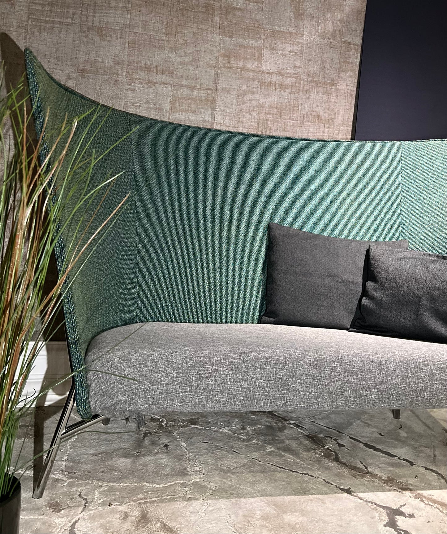 Inno Aura - Designsofa - Kvalitetsbrukt Møbel fra Hjembruket AS på Hjembruket