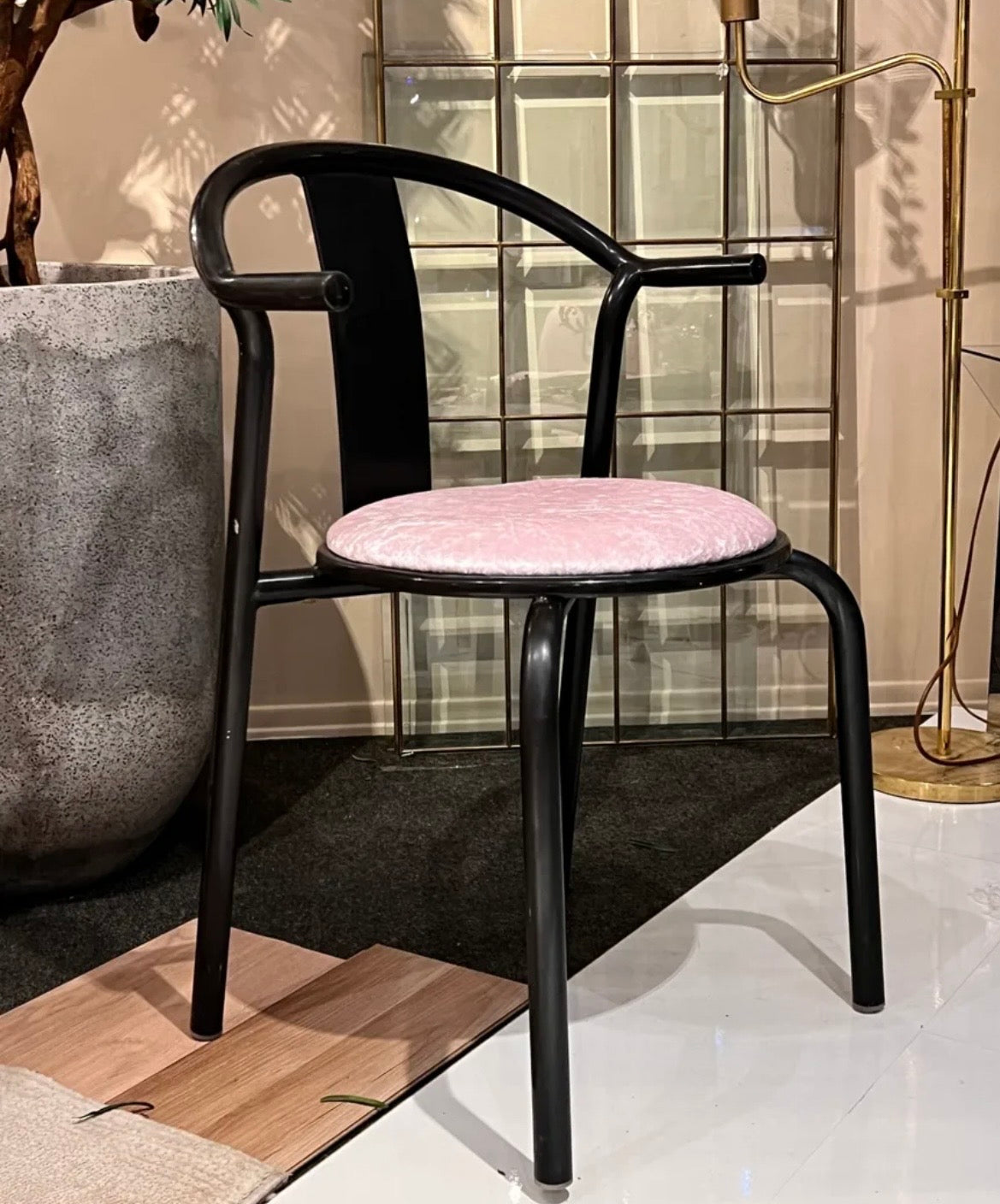 IKEA Vintage - Post modern