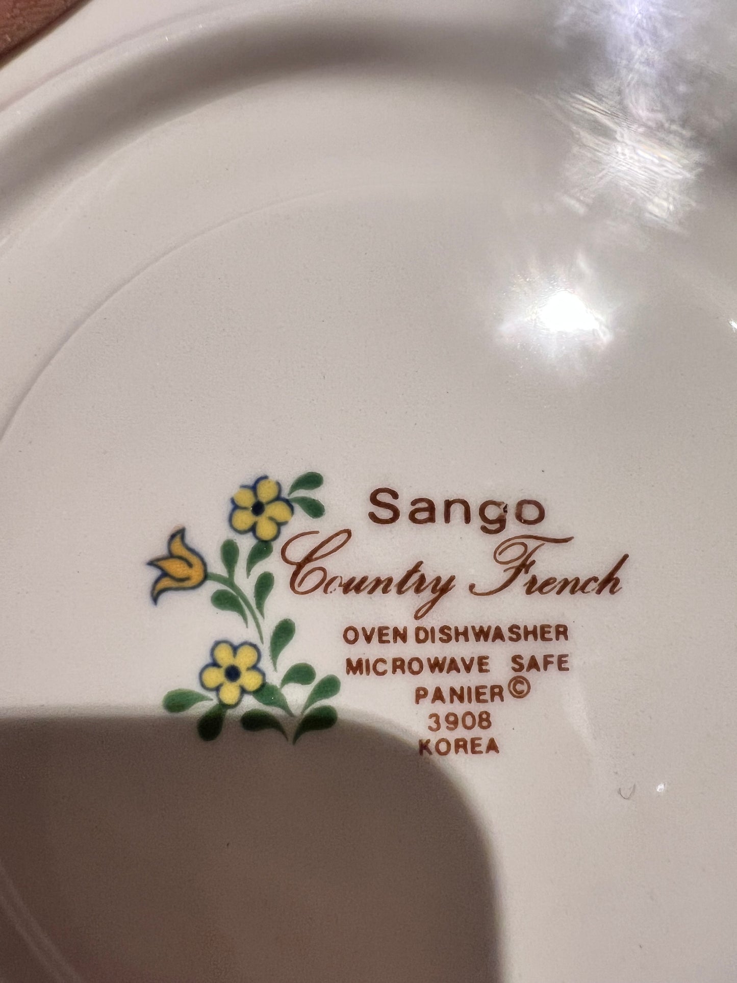 Sango Country French / Hankook - Kvalitetsbrukt Møbel fra Hjembruket AS på Hjembruket