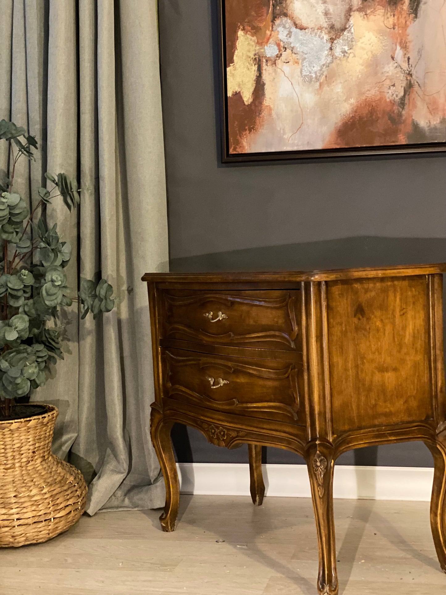 Louis XV - French dresser