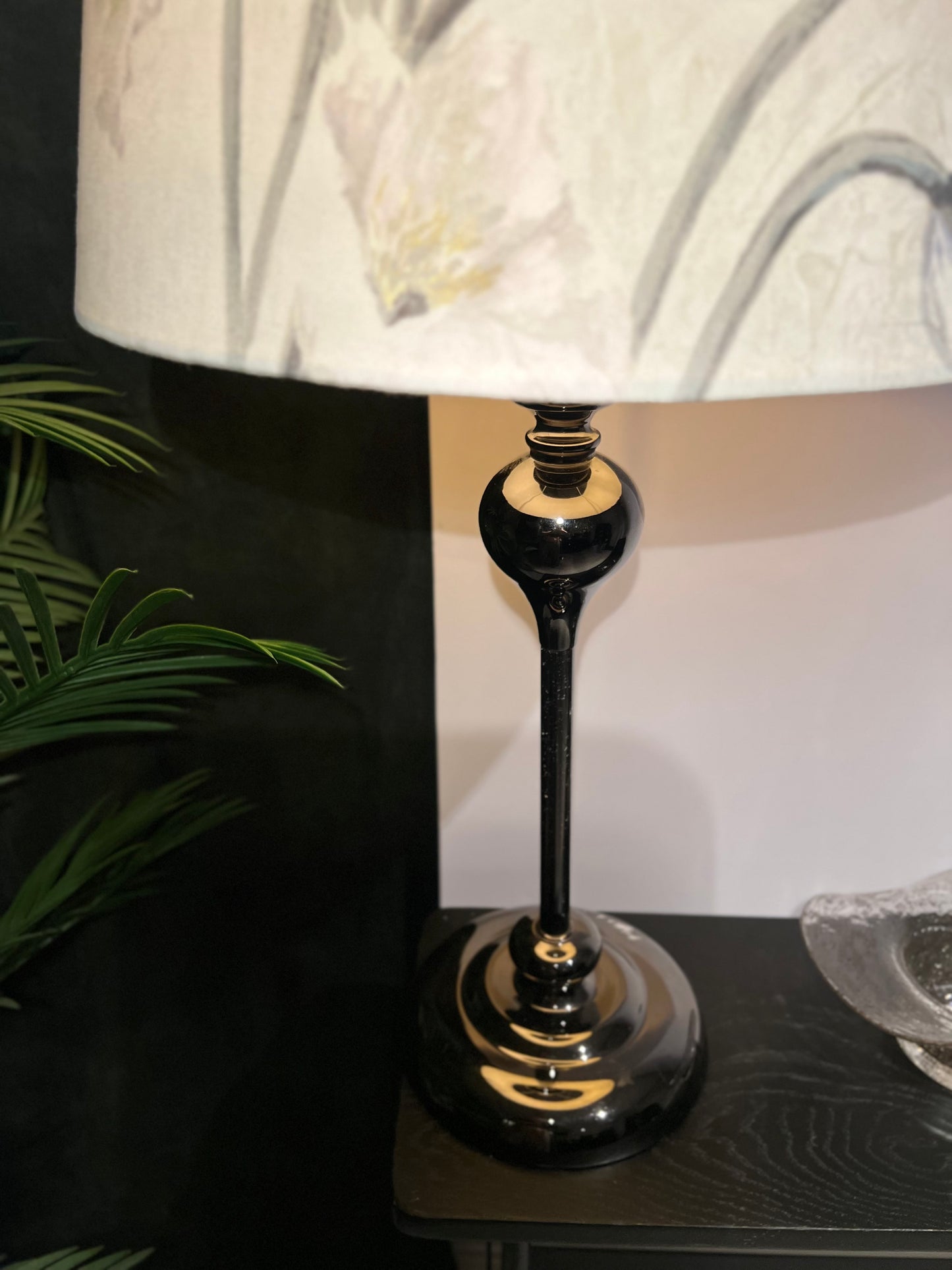 Bordlampe- Erly Mode - Kvalitetsbrukt Møbel fra Hjembruket AS på Hjembruket