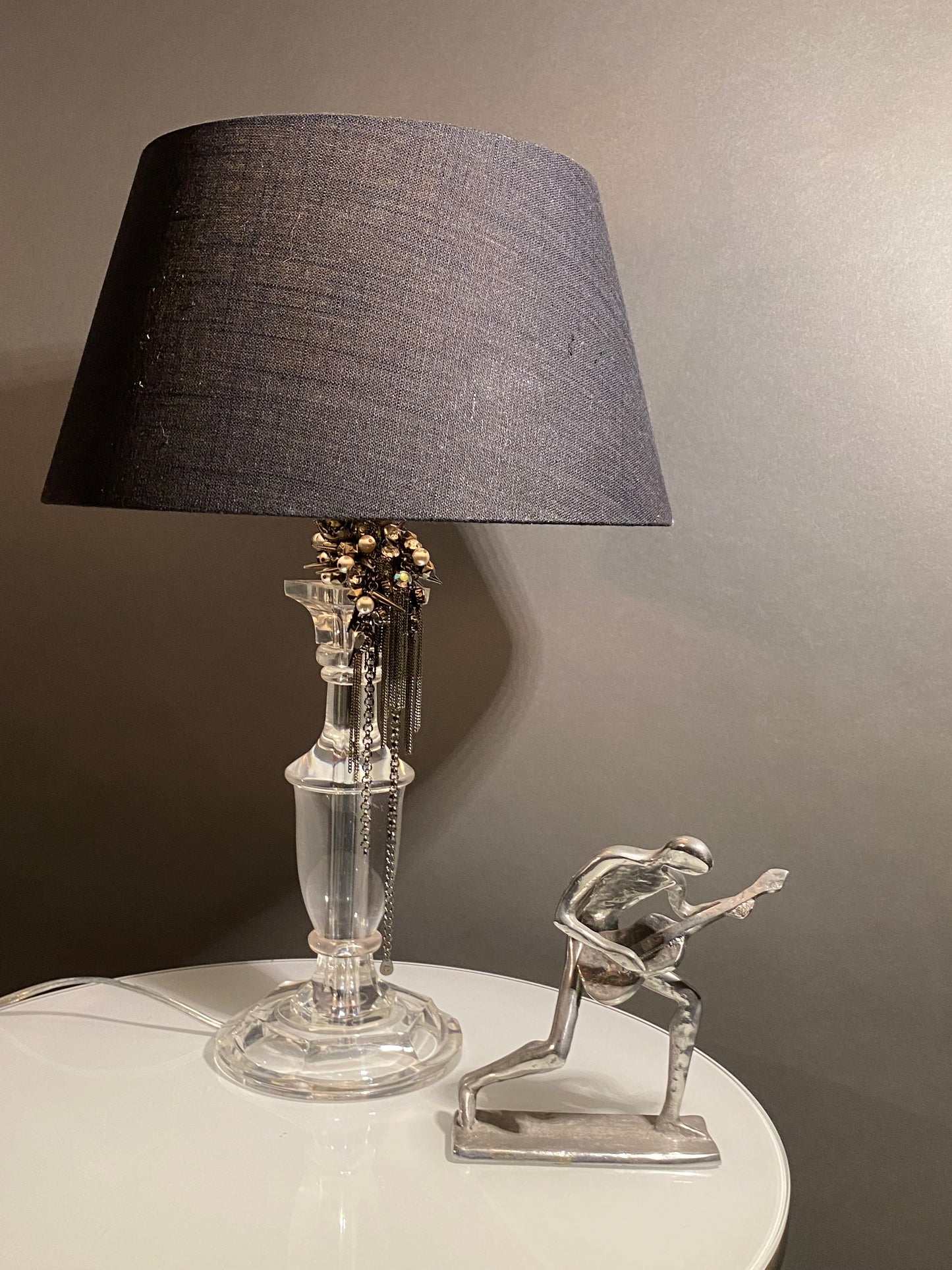 Bordlampe - Hjembruket Design - Kvalitetsbrukt Møbel fra Hjembruket AS på Hjembruket