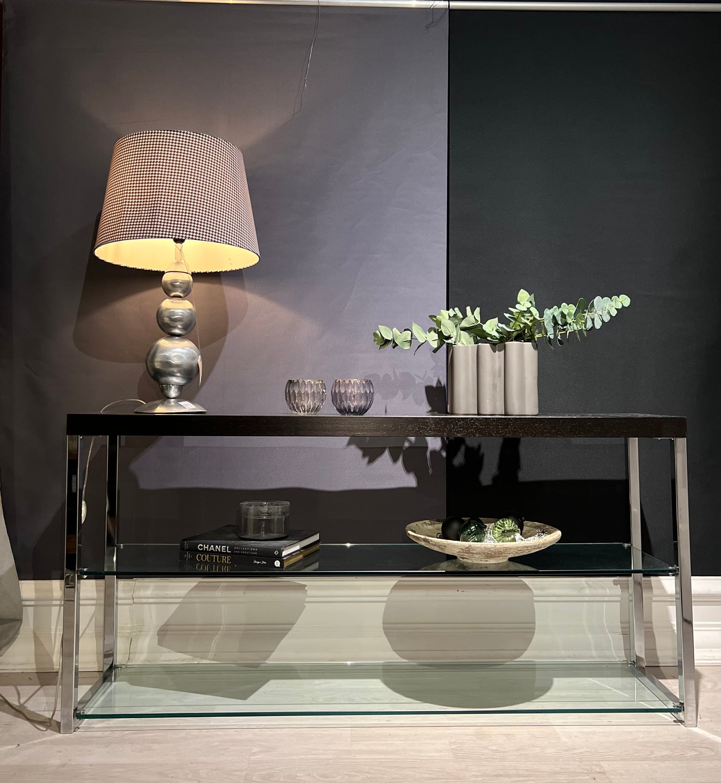 Konsollbord - Krom & glass - Kvalitetsbrukt Møbel fra Hjembruket AS på Hjembruket