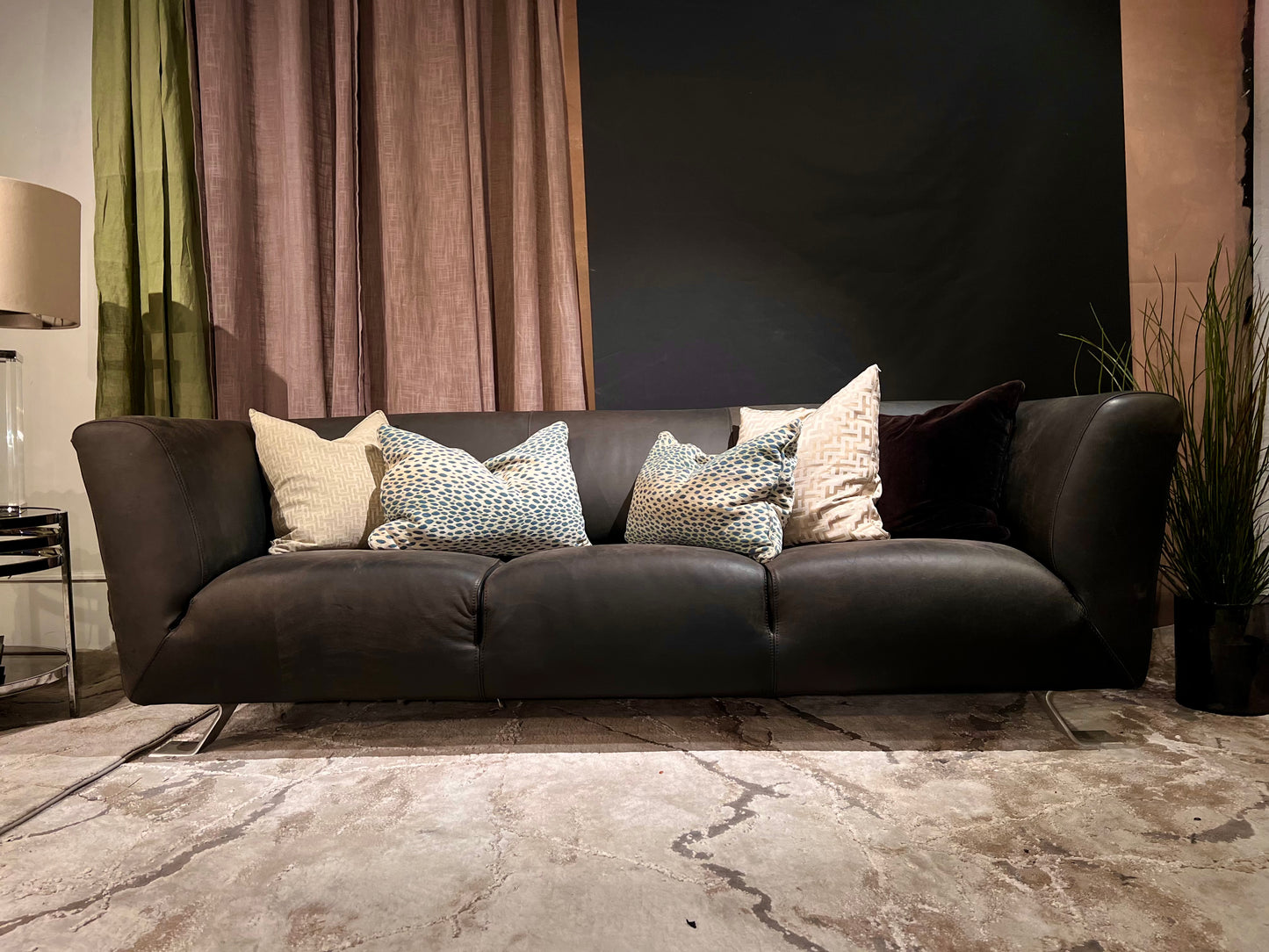 Baun - Designsofa - Kvalitetsbrukt Møbel fra Hjembruket AS på Hjembruket