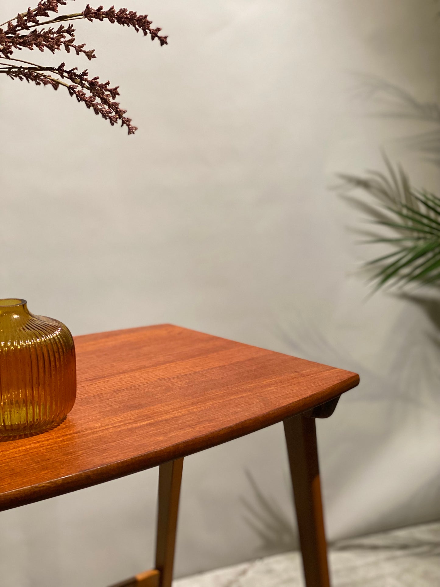 Teak heltre sidebord