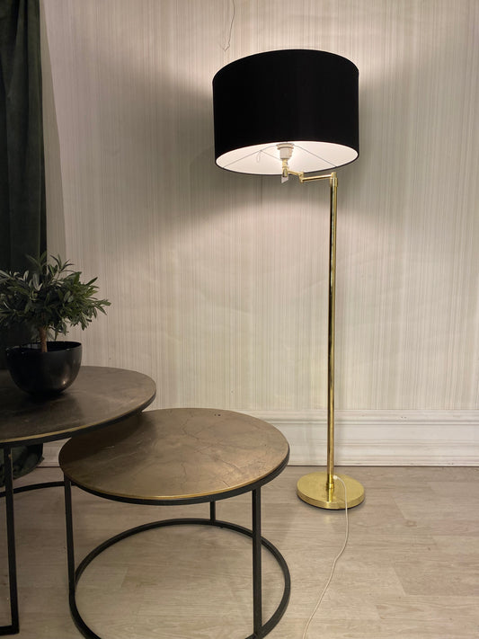 Stålampe messing - Kvalitetsbrukt Møbel fra Hjembruket AS på Hjembruket