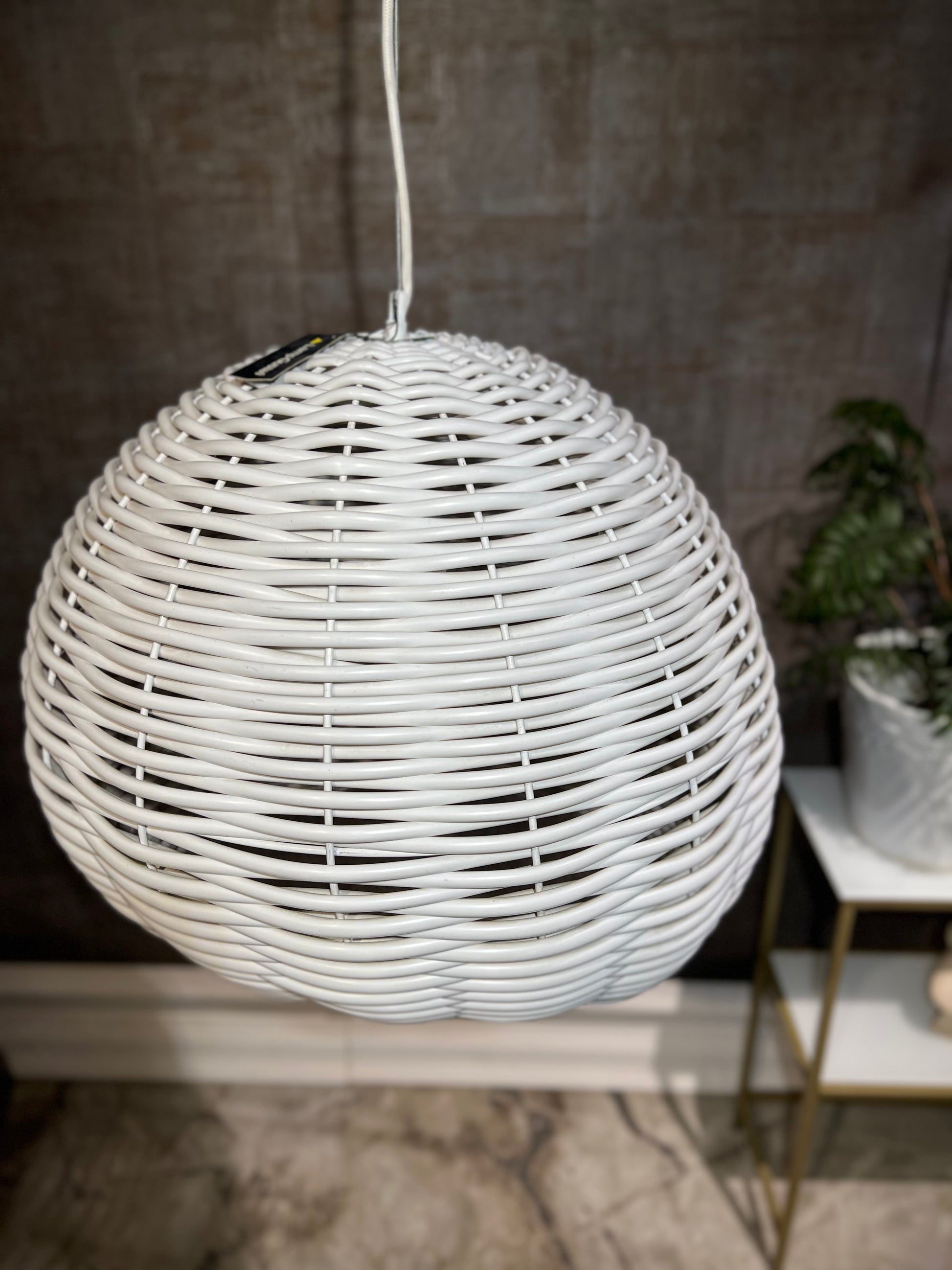 Taklampe - Kuben - Kvalitetsbrukt Møbel fra Hjembruket AS på Hjembruket