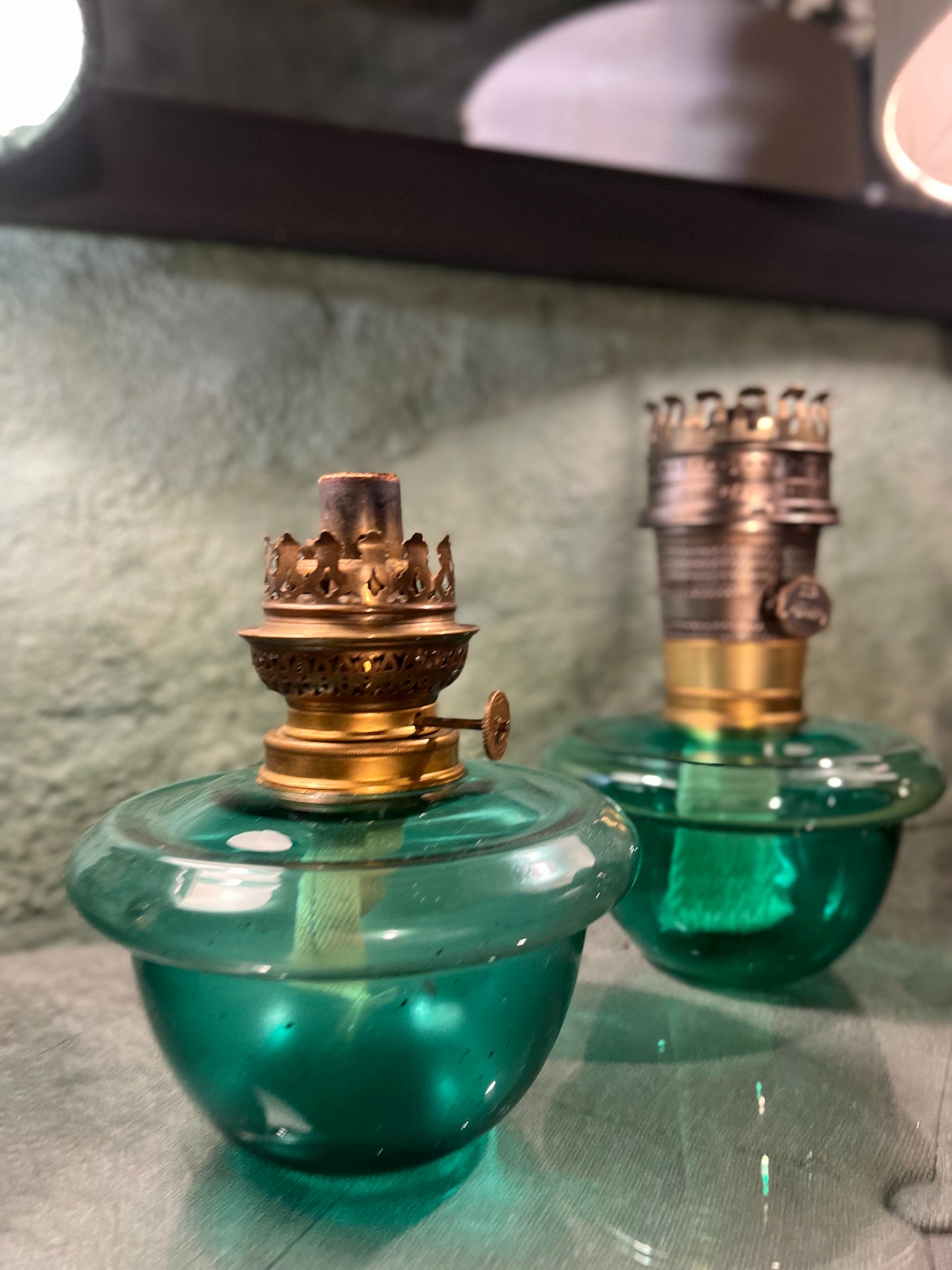 Alddin Parafinlmper - Smaragdgrønn - Kvalitetsbrukt Møbel fra Hjembruket AS på Hjembruket