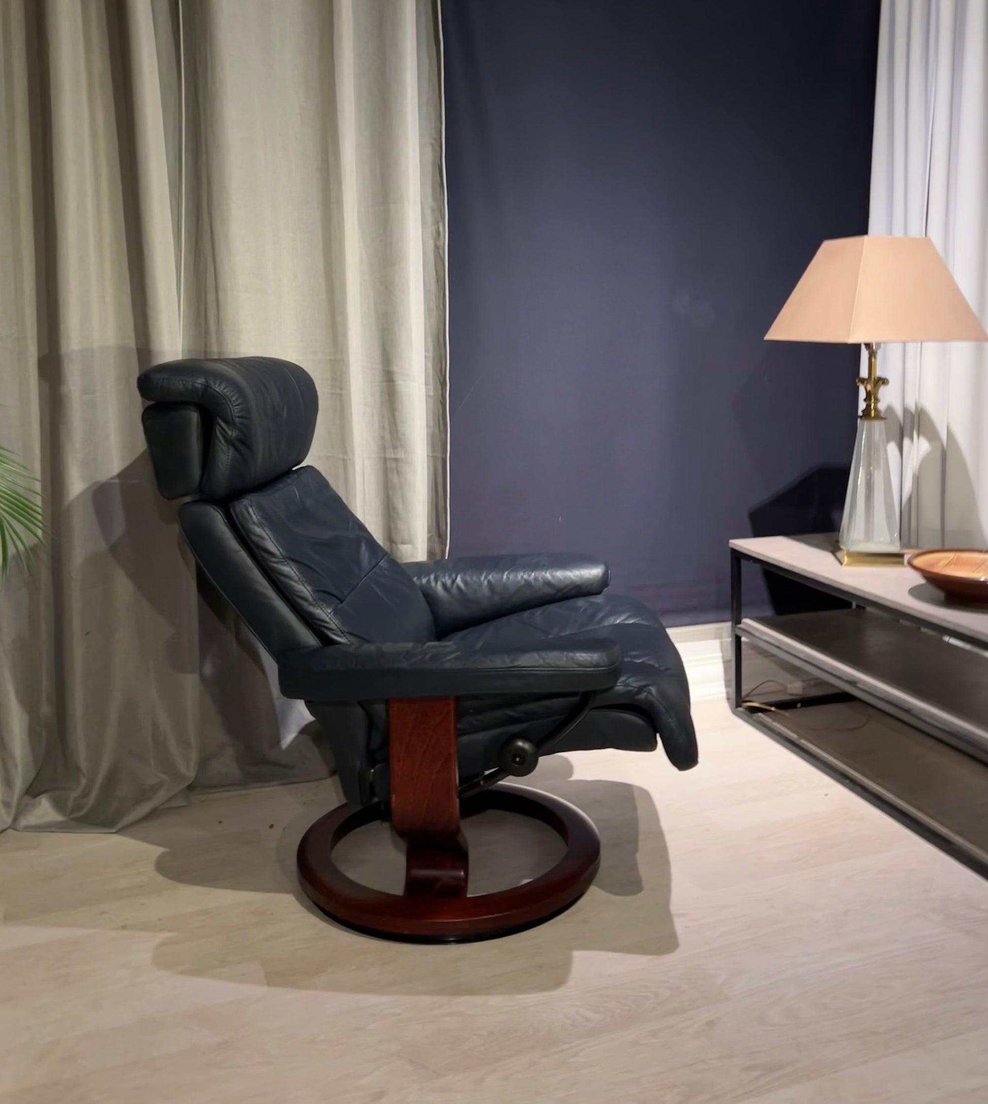 Ekornes Stressless - Orion - Kvalitetsbrukt Møbel fra Hjembruket AS på Hjembruket