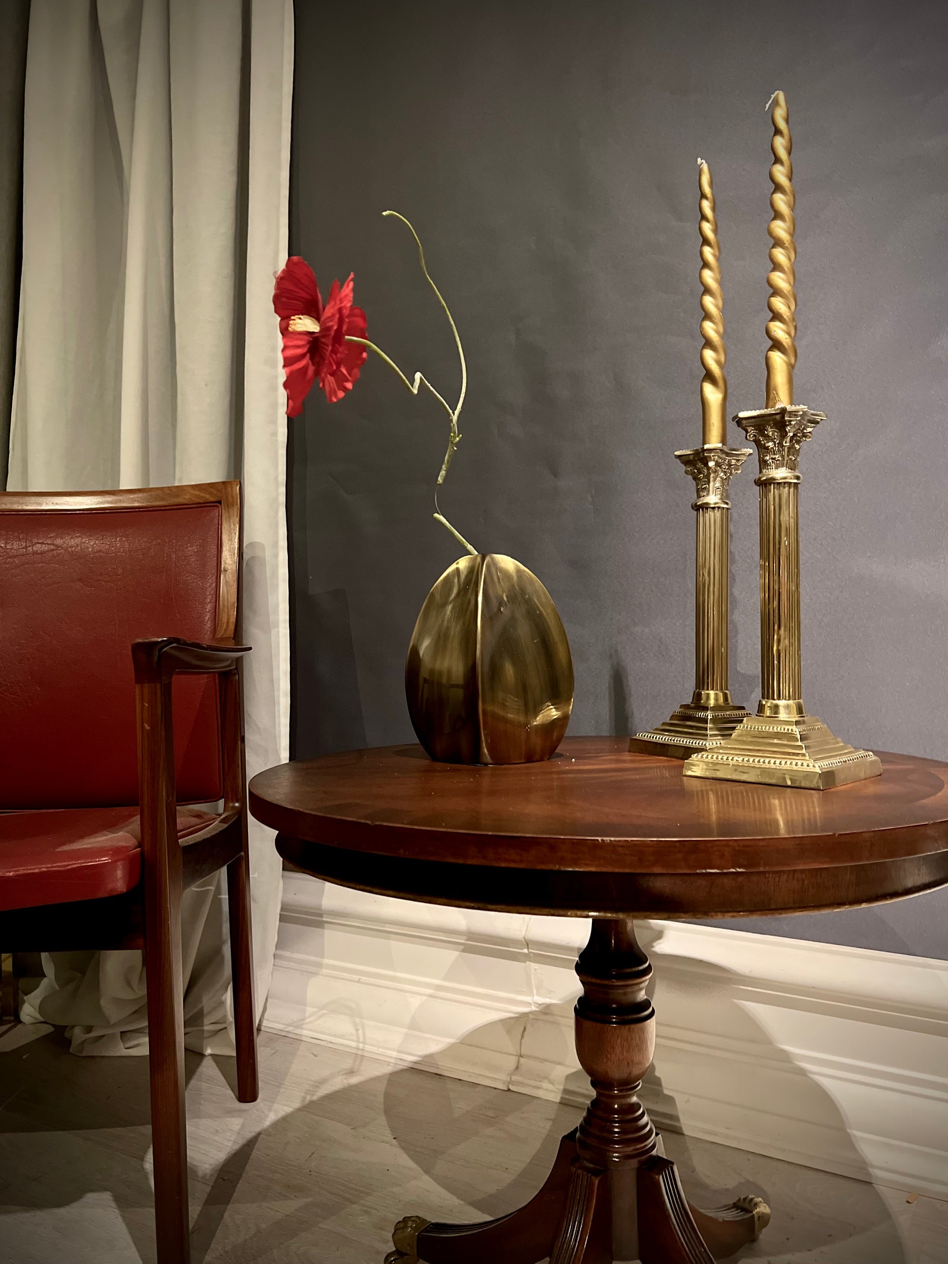 Mahogni sidebord løveføtter - Kvalitetsbrukt Møbel fra Hjembruket AS på Hjembruket