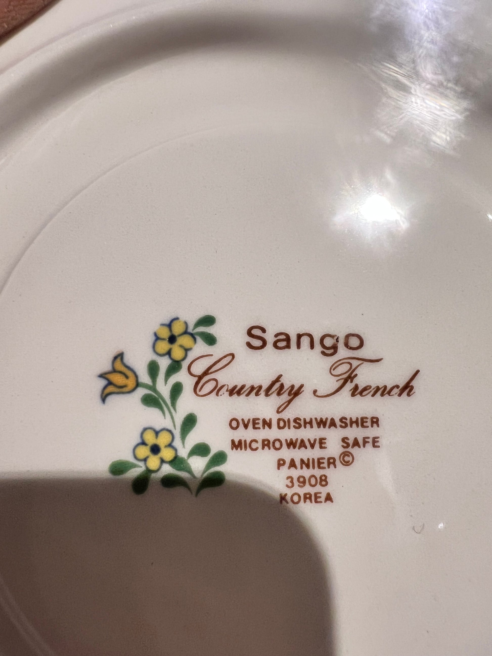 Sango Country French / Hankook - Kvalitetsbrukt Møbel fra Hjembruket AS på Hjembruket