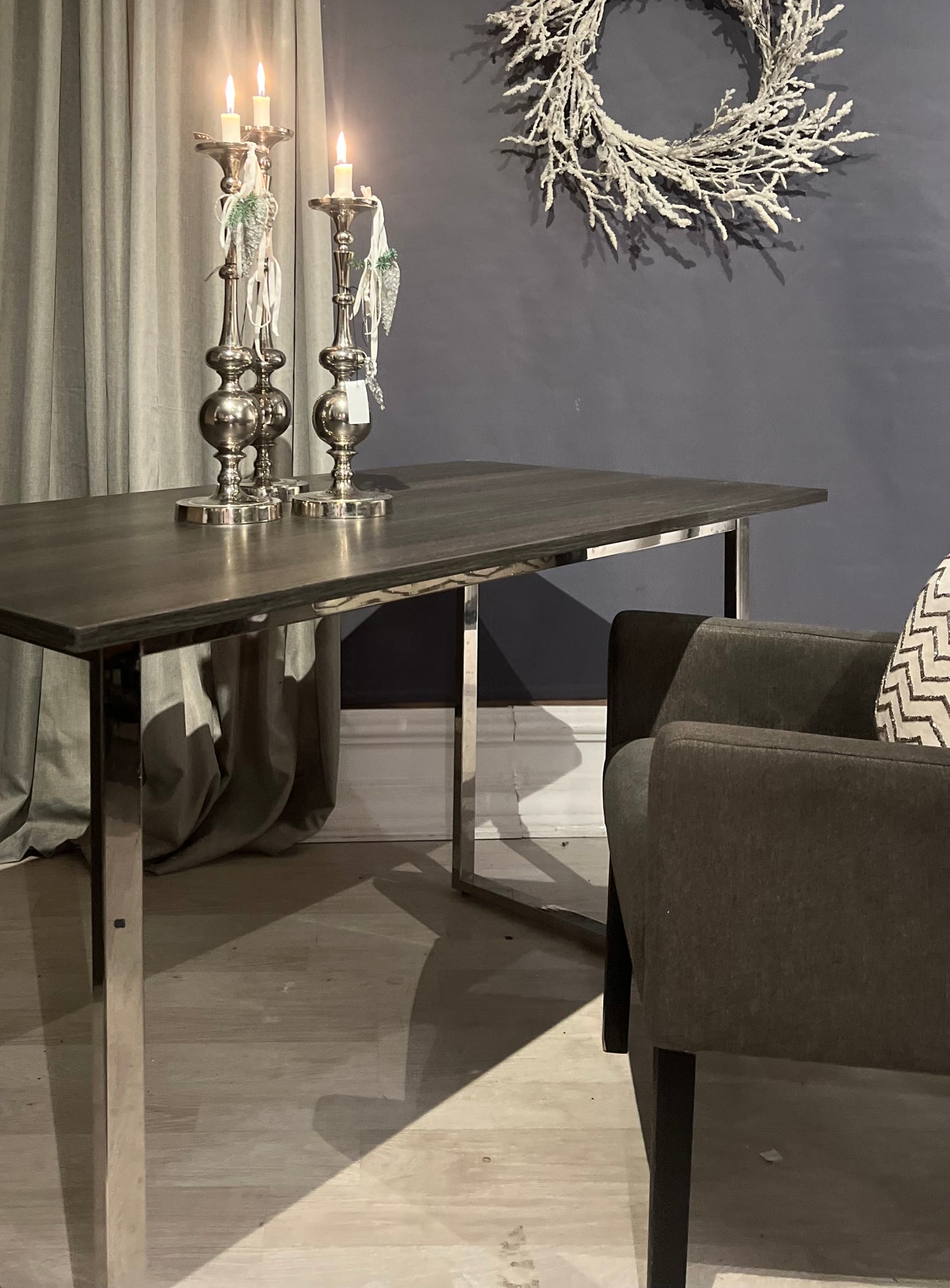 Spisebord / Kjøkkenbord