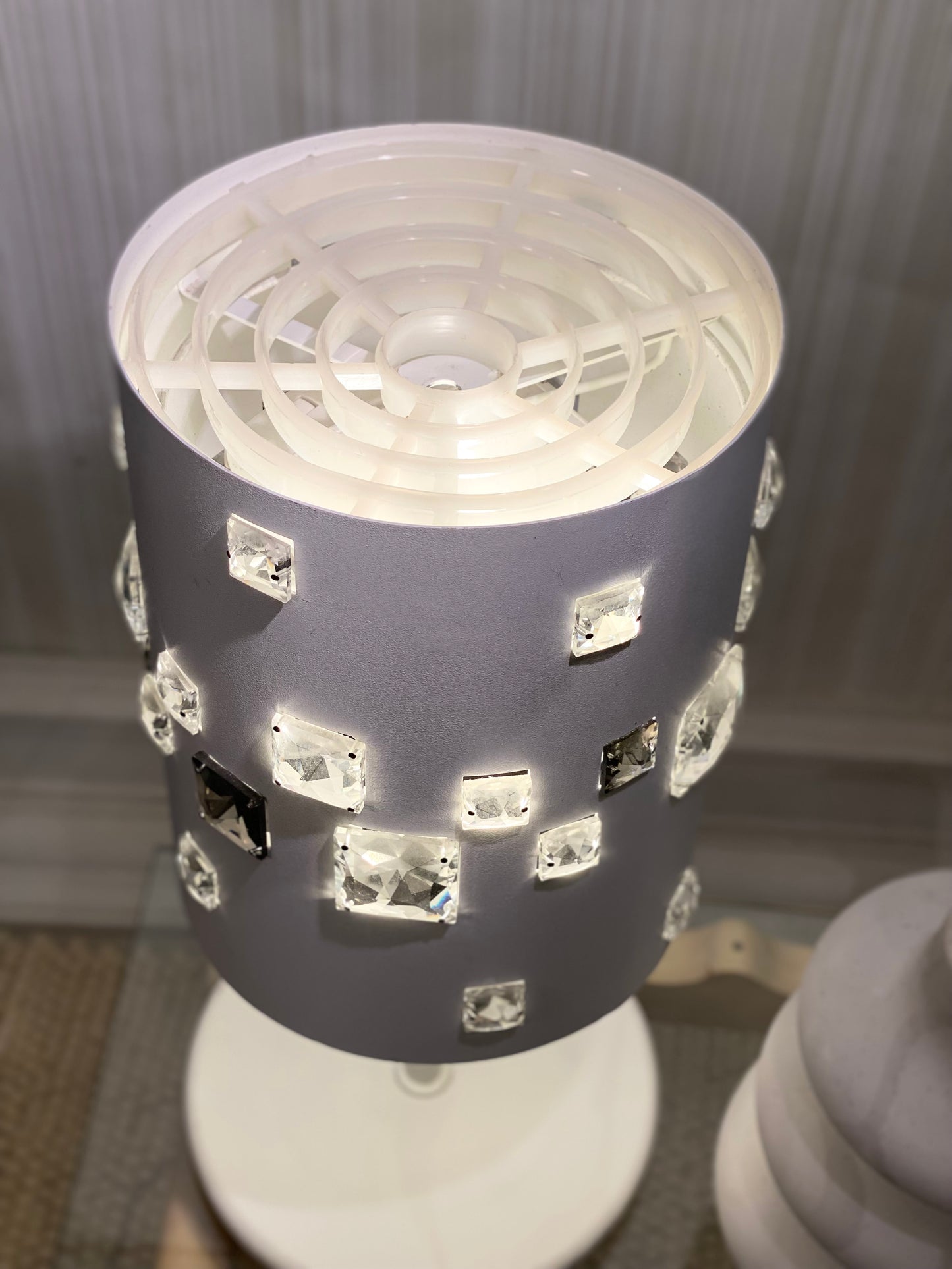 Bordlampe- Krystall Iglo - Kvalitetsbrukt Møbel fra Hjembruket AS på Hjembruket
