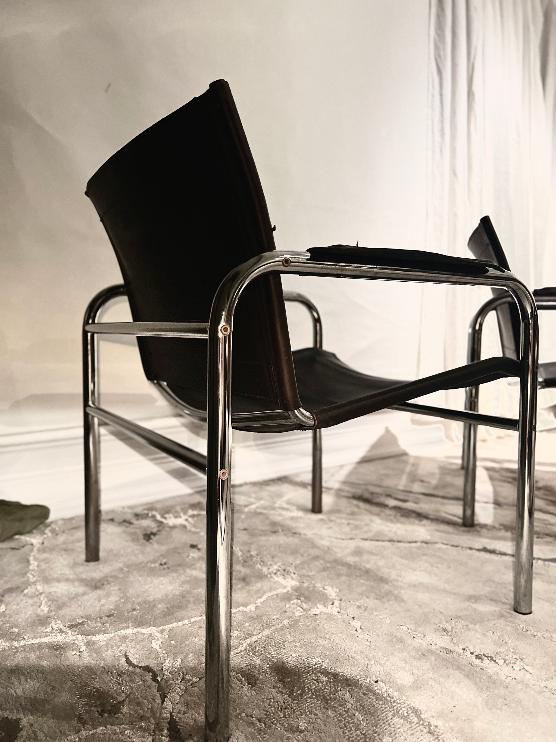 Vintage skinnstoler - IKEA - Kvalitetsbrukt Møbel fra Hjembruket AS på Hjembruket