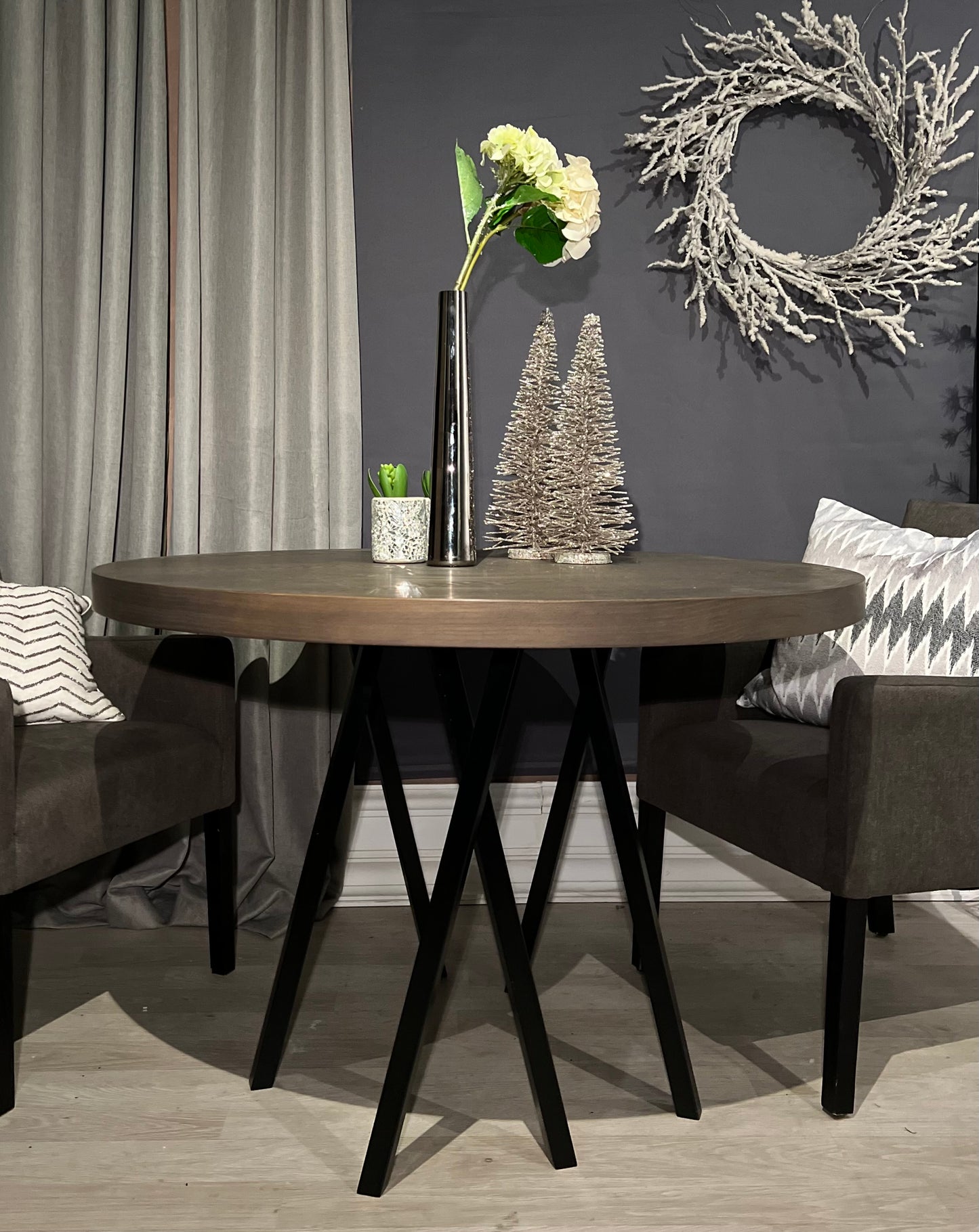 Spisebord - Kryssben