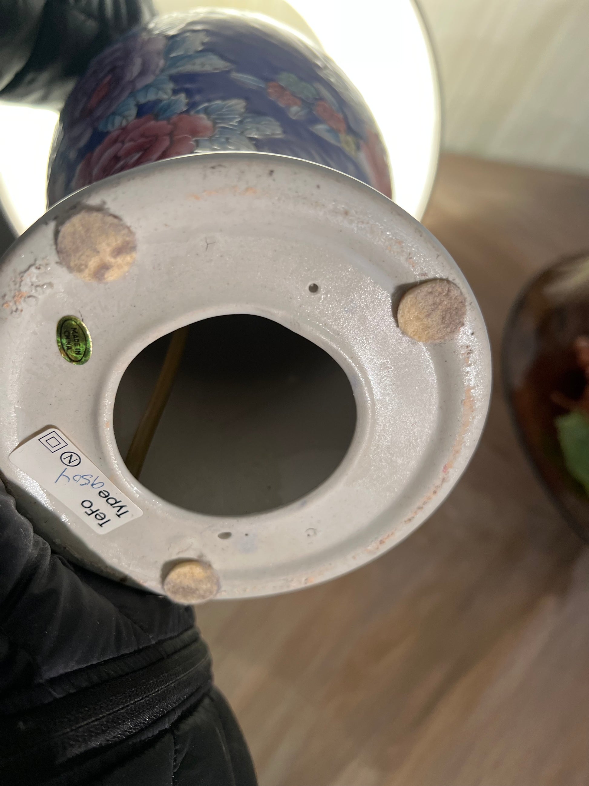 Bordlampe- China Porcelain - Kvalitetsbrukt Møbel fra Hjembruket AS på Hjembruket