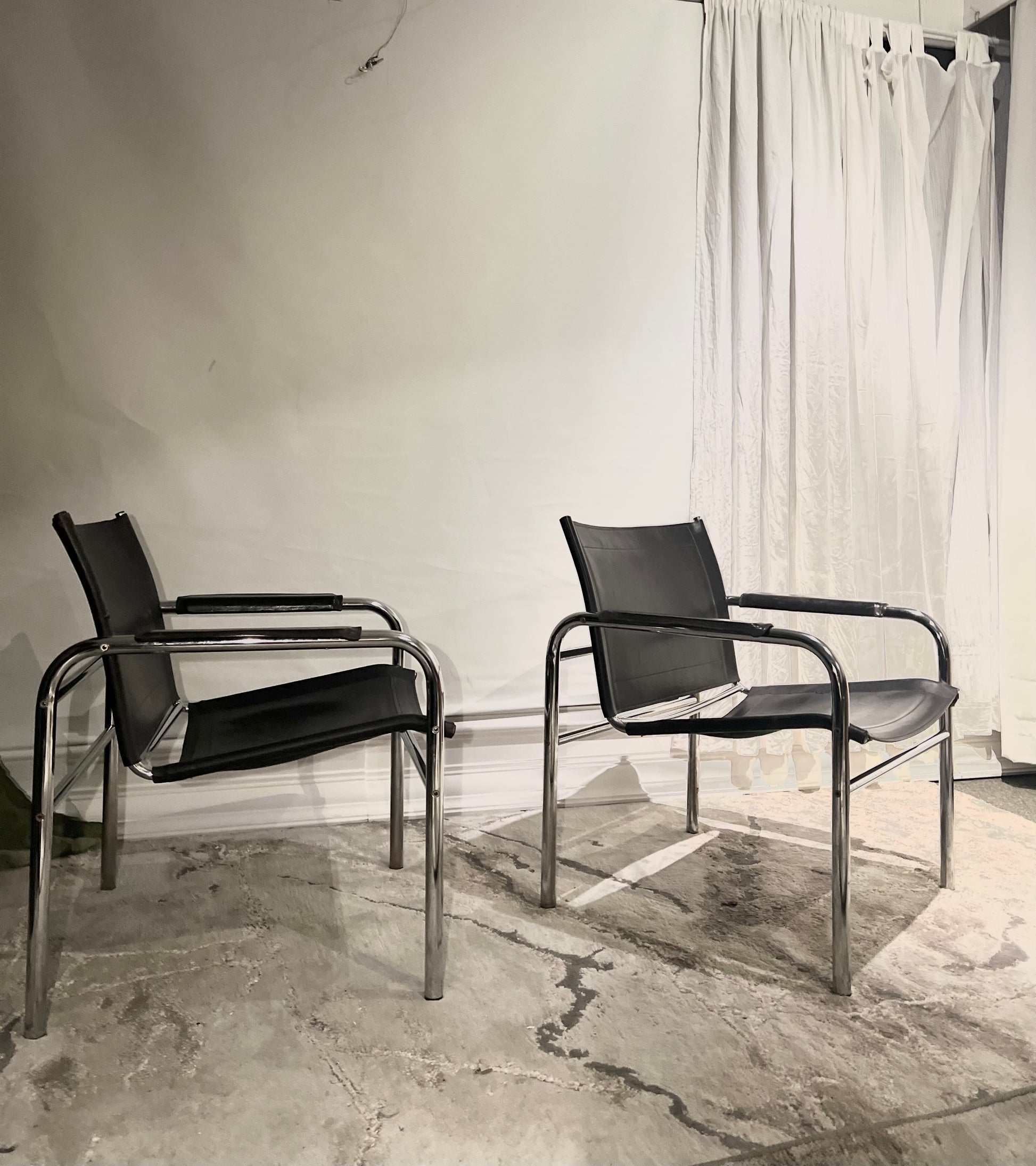 Vintage skinnstoler - IKEA - Kvalitetsbrukt Møbel fra Hjembruket AS på Hjembruket