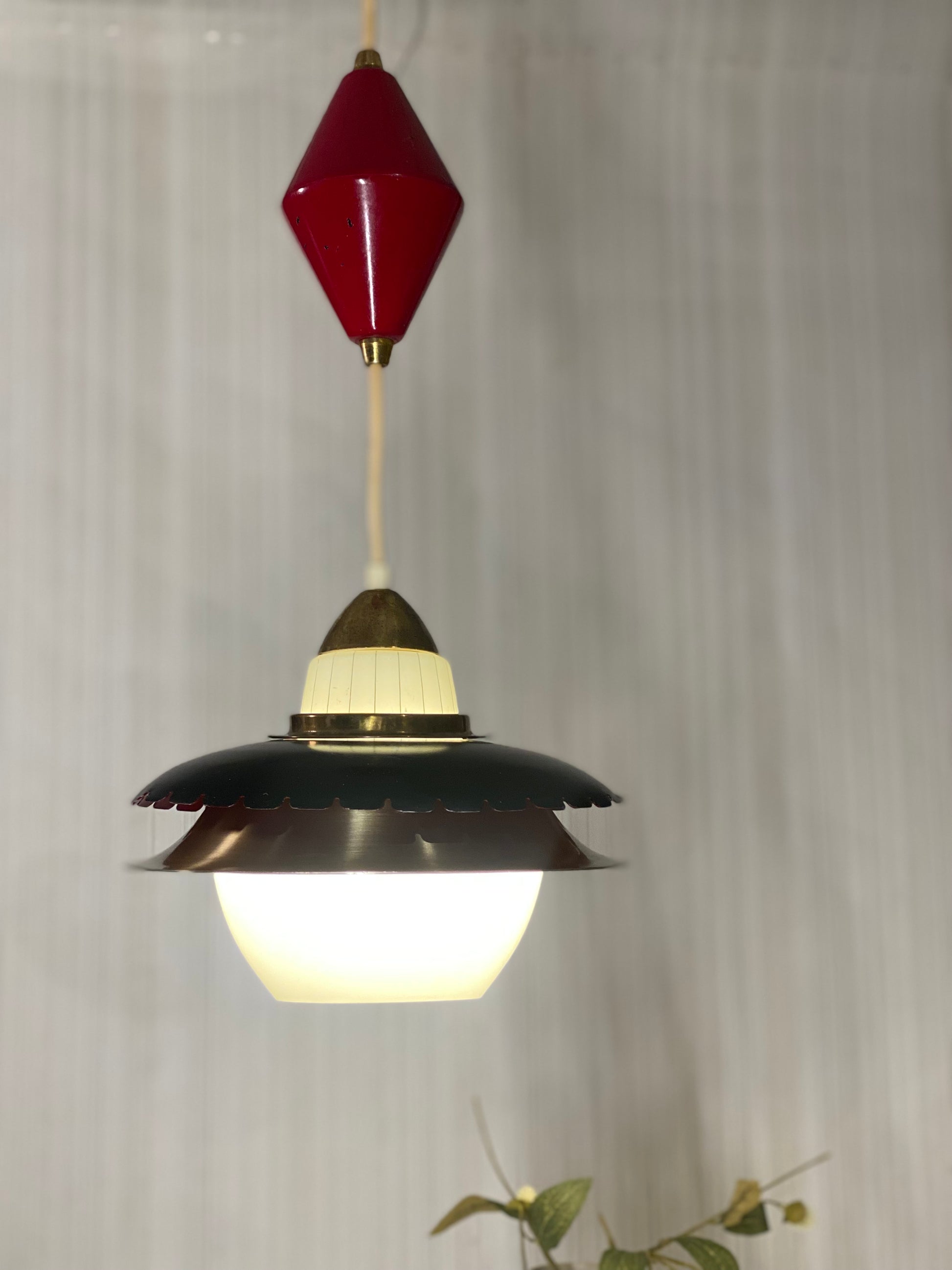 Retro Pendel -Bent Karlby - Kvalitetsbrukt Møbel fra Hjembruket AS på Hjembruket