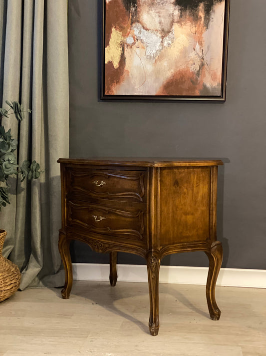 Louis XV - French dresser - Kvalitetsbrukt Møbel fra Hjembruket AS på Hjembruket