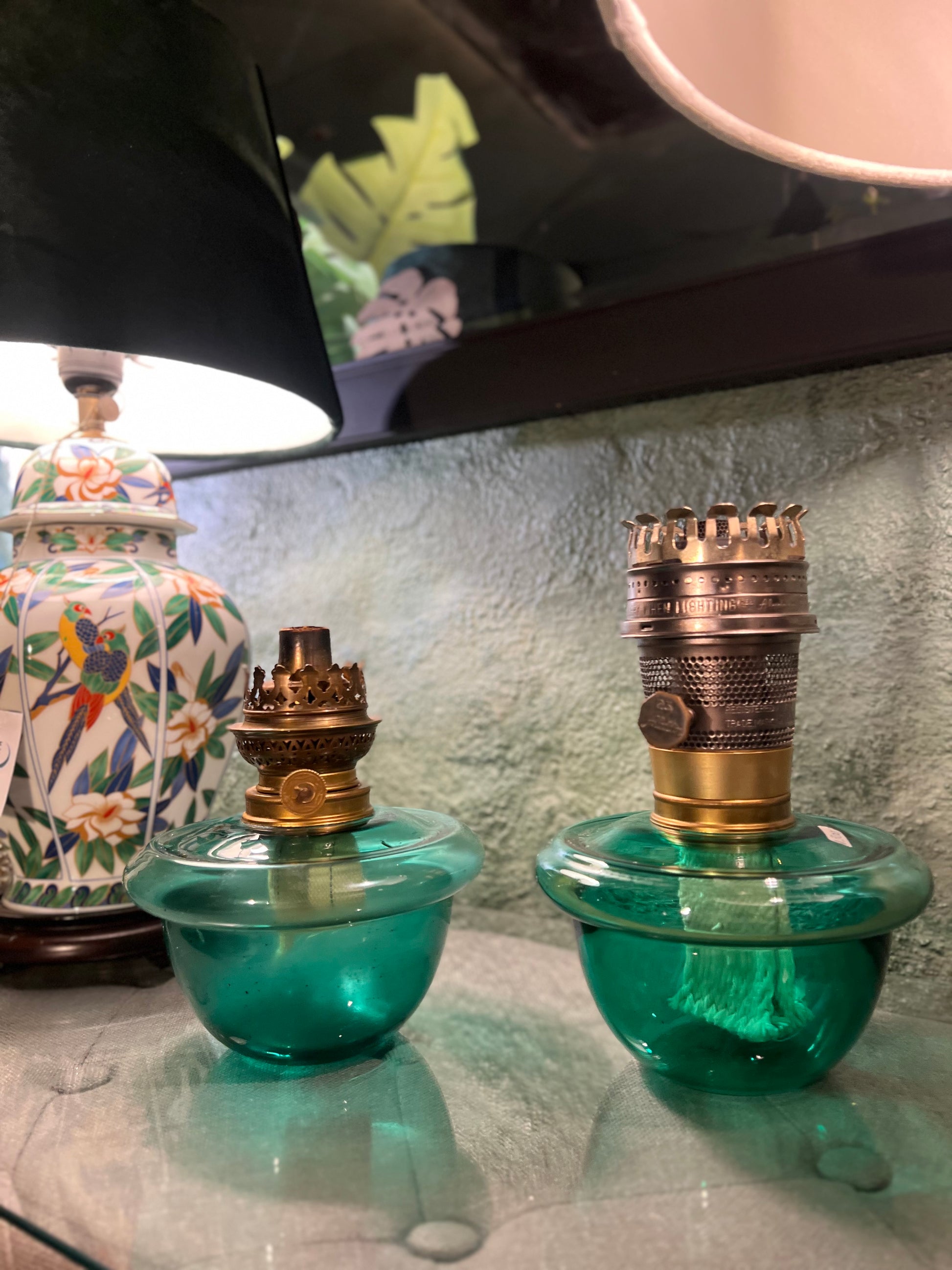 Alddin Parafinlmper - Smaragdgrønn - Kvalitetsbrukt Møbel fra Hjembruket AS på Hjembruket