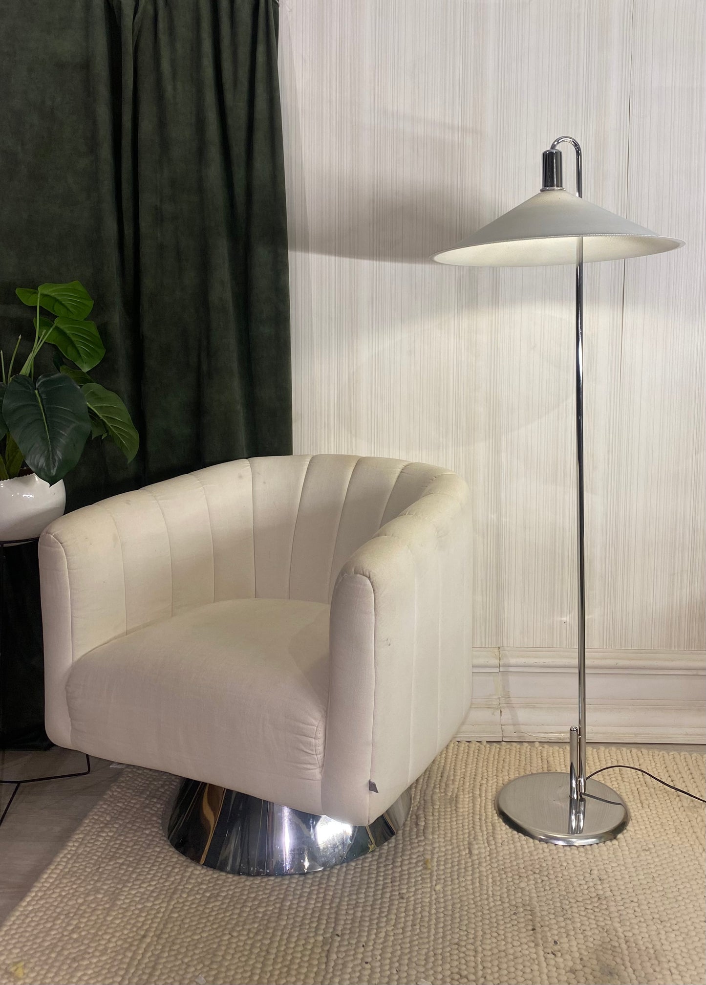 Stålampe - Börge Lindau /Bo Lindecrantz - Kvalitetsbrukt Møbel fra Hjembruket AS på Hjembruket