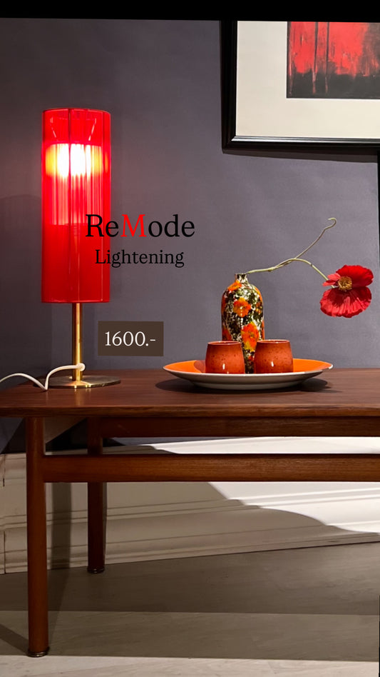 Bordlampe - ReMode - Kvalitetsbrukt Møbel fra Hjembruket AS på Hjembruket