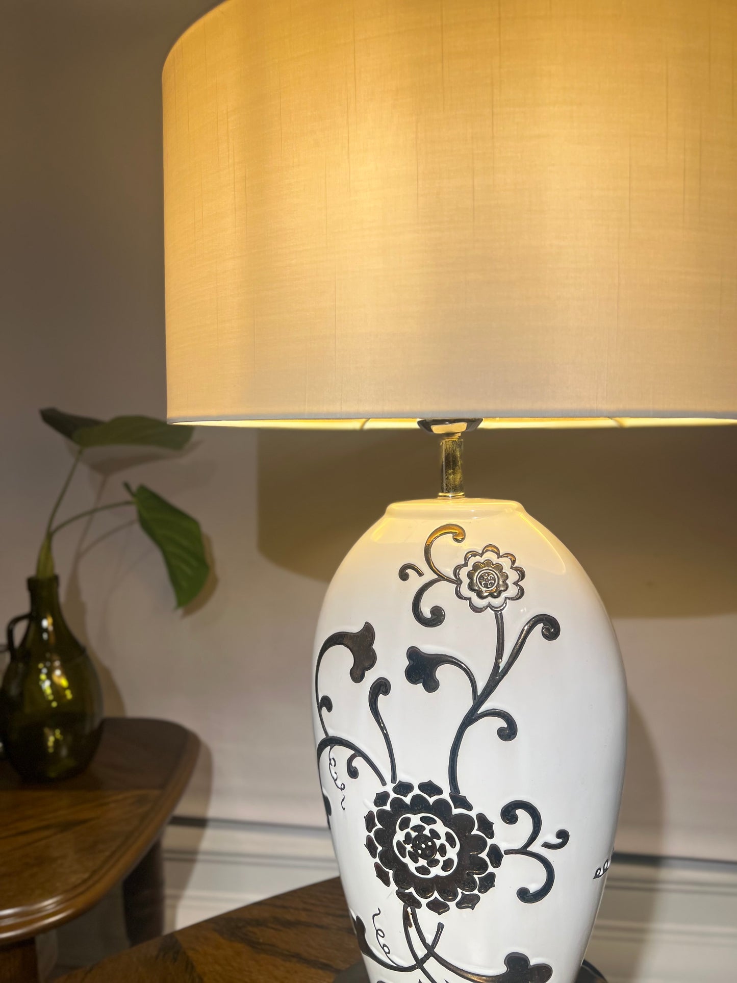 Bordlampe - Verona - Kvalitetsbrukt Møbel fra Hjembruket AS på Hjembruket
