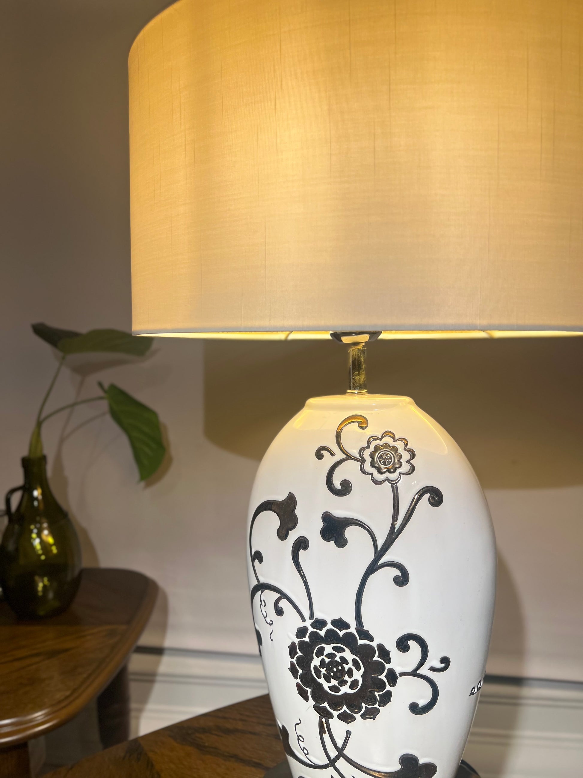 Bordlampe - Verona - Kvalitetsbrukt Møbel fra Hjembruket AS på Hjembruket