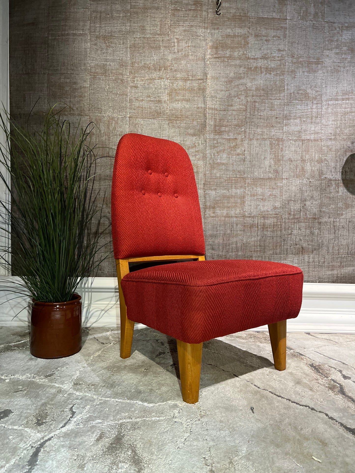 Slipper Chair - Kvalitetsbrukt Møbel fra Hjembruket AS på Hjembruket