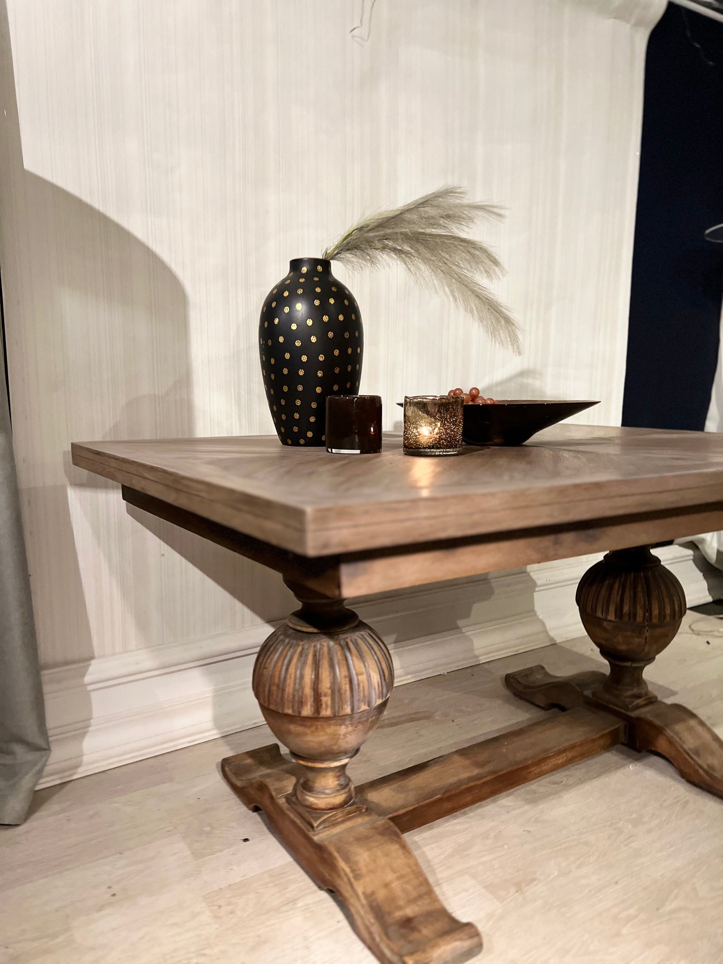 Spisebord - French Country style - Kvalitetsbrukt Møbel fra Hjembruket AS på Hjembruket