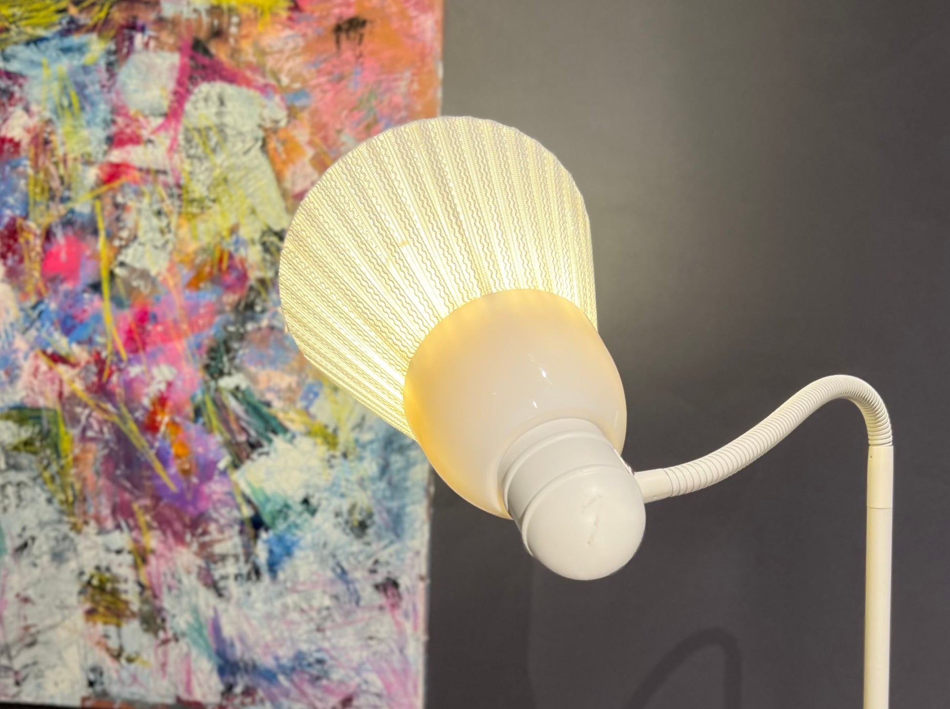 Jeppe stålampe - Kvalitetsbrukt Møbel fra Hjembruket AS på Hjembruket