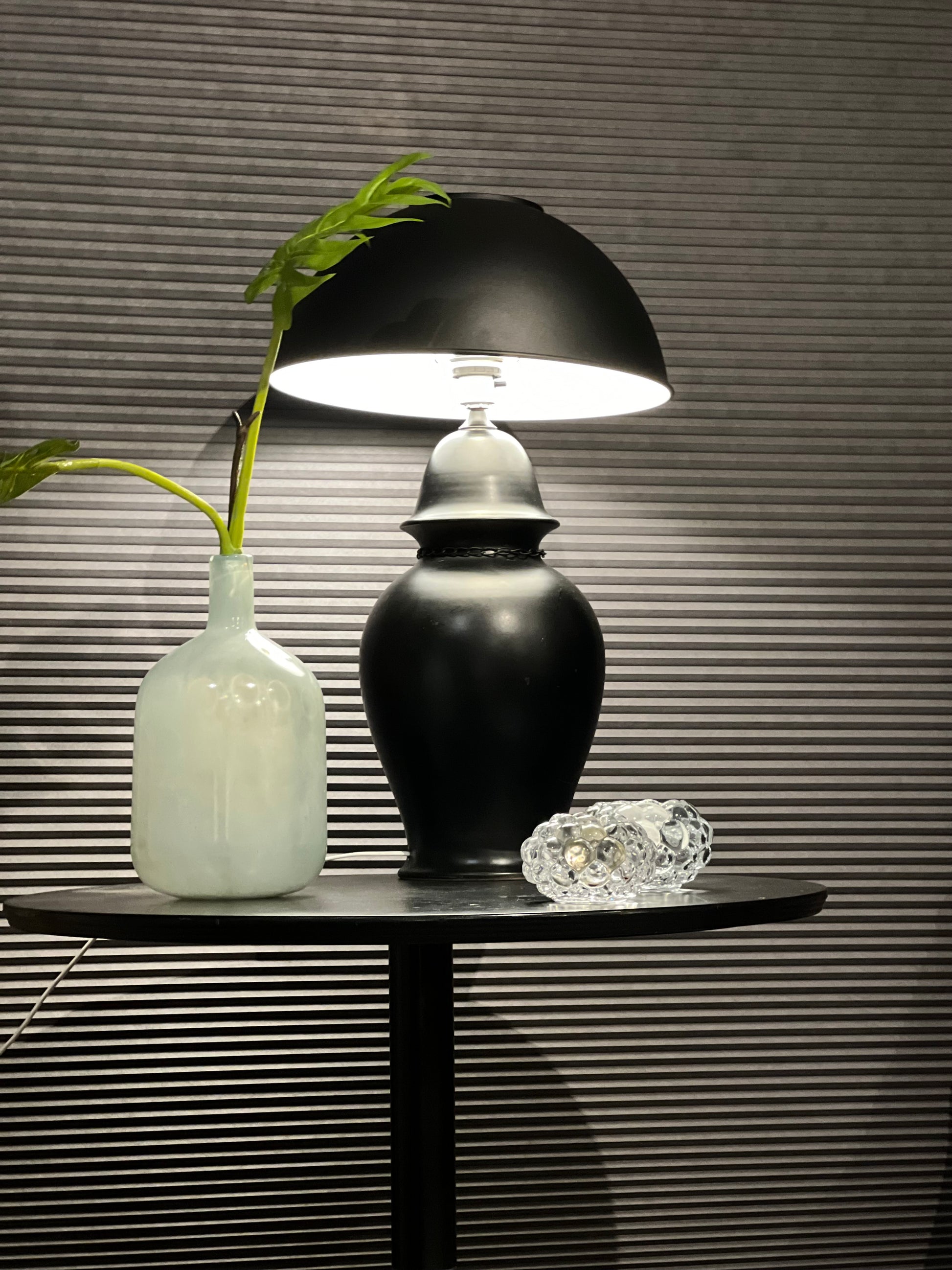 Bordlampe - Design Mystie - Kvalitetsbrukt Møbel fra Hjembruket AS på Hjembruket