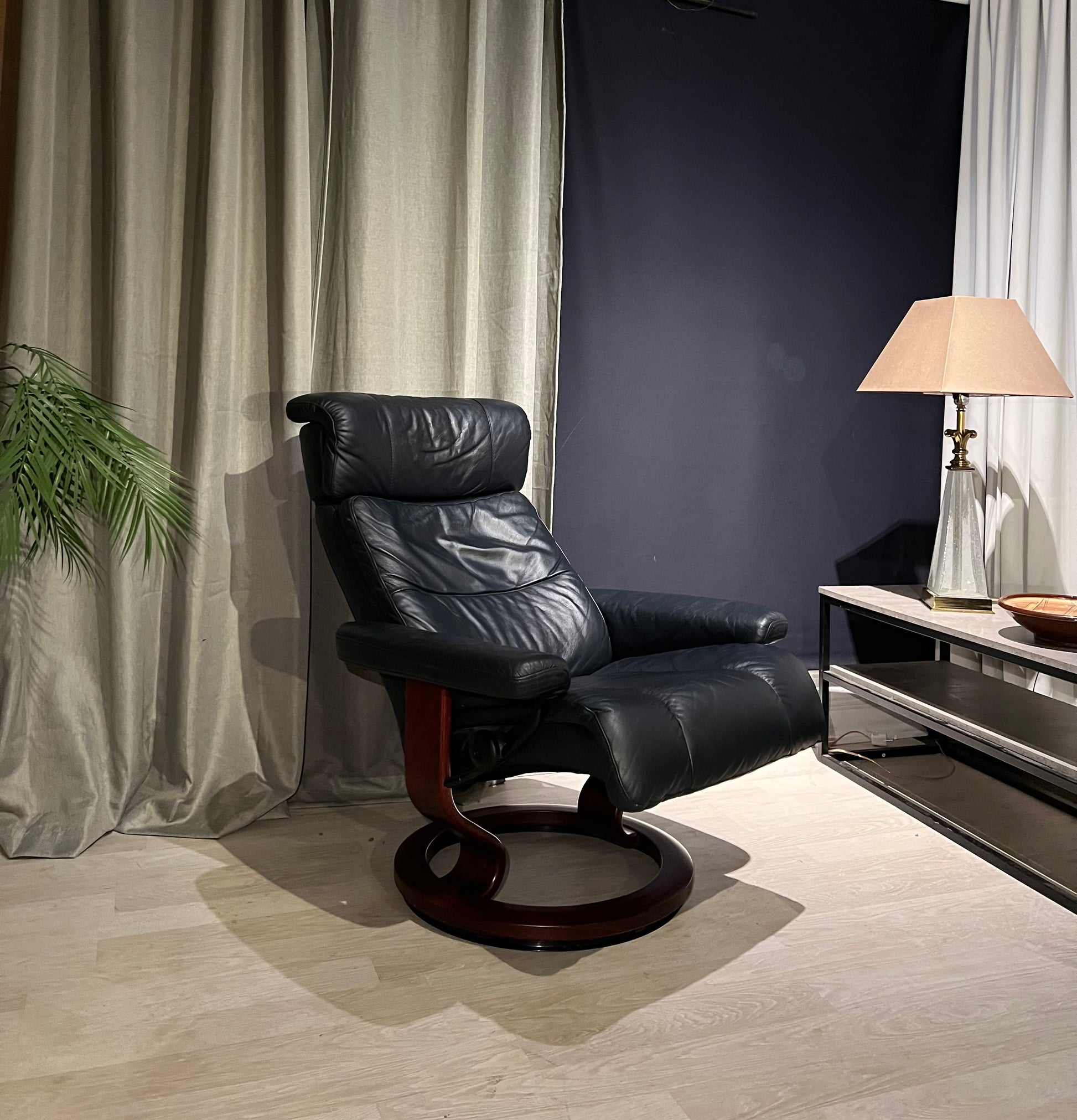 Ekornes Stressless - Orion - Kvalitetsbrukt Møbel fra Hjembruket AS på Hjembruket