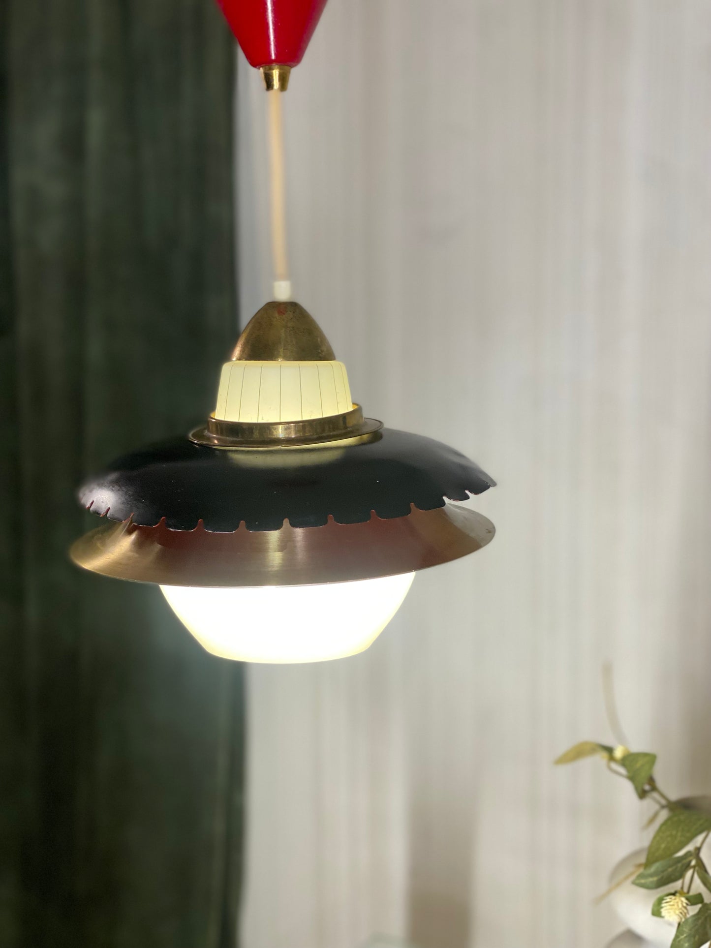 Retro Pendel -Bent Karlby - Kvalitetsbrukt Møbel fra Hjembruket AS på Hjembruket
